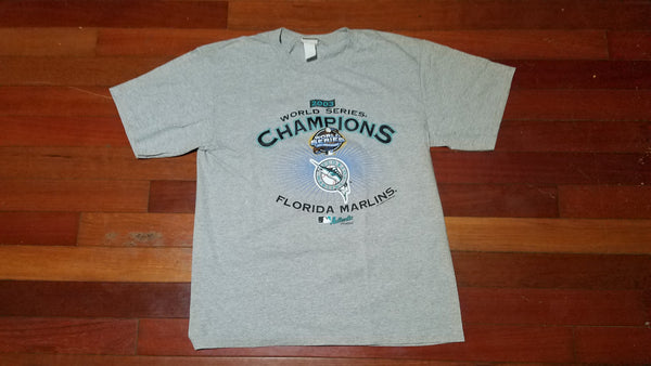 LARGE - vtg Florida Marlins 2003 WS shirt